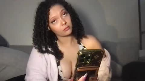 LuLu Valenttine Hot Sexy HawaiianCape Verde online show from 23, 11, 2025