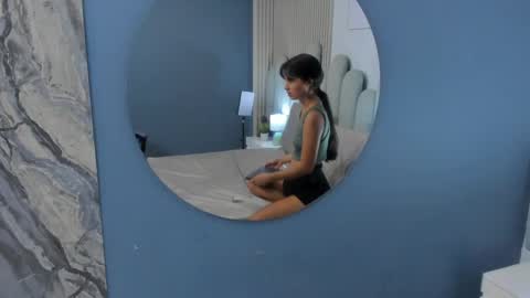 luly_dreams online show from 3, 5, 2026