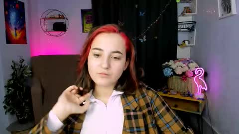 Snapshot of lumera_gentle chatting on 14, 12, 2025 lumera_gentle online show from 14, 12, 2025