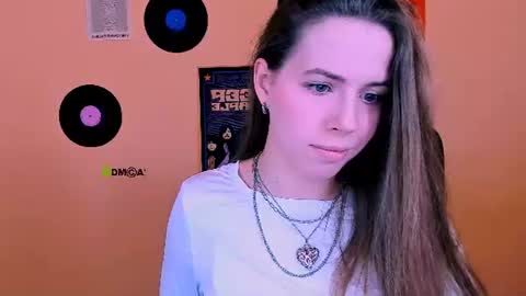 Sweet Lumi online show from 10, 7, 2026