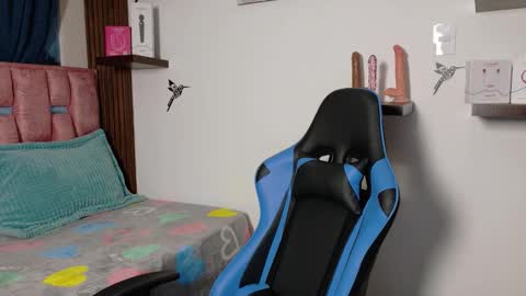 Snapshot of luna2155 chatting on 22, 9, 2025 Luna online show from 22, 9, 2025