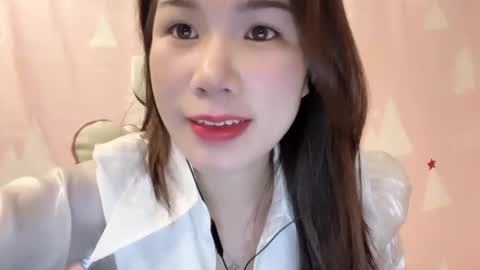 Snapshot of luna4739 chatting on 30, 4, 2026 Luna online show from 30, 4, 2026