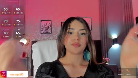 Snapshot of luna__ponce chatting on 18, 1, 2025 online show from 18, 1, 2025