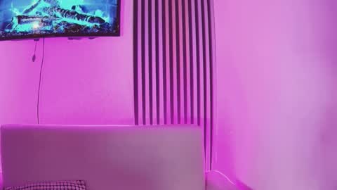 luna and banji online show from 3, 12, 2025