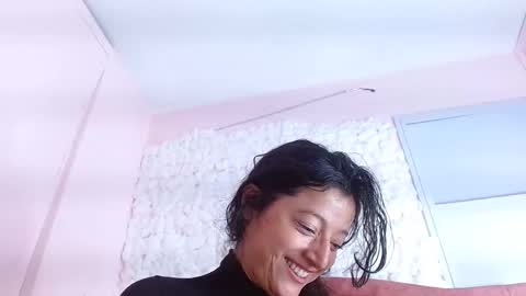 Snapshot of luna_azul_15 chatting on 25, 1, 2025 dalia online show from 25, 1, 2025