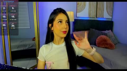 Snapshot of luna_celeeste_ chatting on 24, 4, 2026 Luna online show from 24, 4, 2026