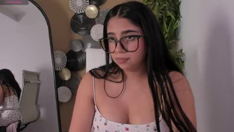 luna_cute14 online show from 23, 4, 2026