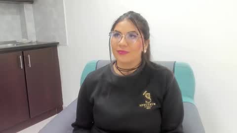 luna  online show from 20, 12, 2025