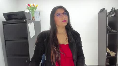 luna  online show from 23, 2, 2026