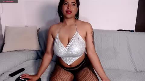 Couple X online show from 23, 2, 2025