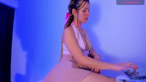 luna_hazard online show from 9, 12, 2024