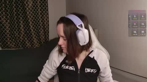 luna_loveeee online show from 26, 10, 2025