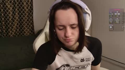 luna_loveeee online show from 25, 11, 2025