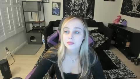 Luna online show from 2, 3, 2026