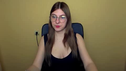 Luna online show from 16, 12, 2025