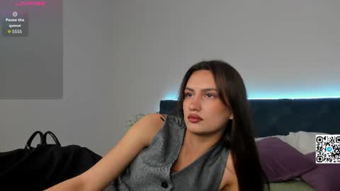 Snapshot of luna_mee chatting on 16, 6, 2026 Adele online show from 16, 6, 2026