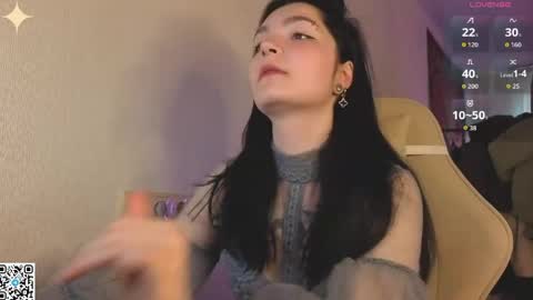 Snapshot of luna_moon13 chatting on 13, 4, 2026 Luna online show from 13, 4, 2026