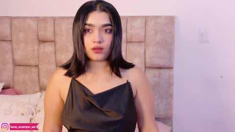 Snapshot of luna_ocampo chatting on 29, 11, 2025 online show from 29, 11, 2025