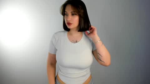 Luna online show from 30, 4, 2026