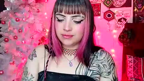 MISS LUNA  online show from 21, 12, 2024