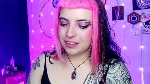 MISS LUNA  online show from 10, 2, 2025