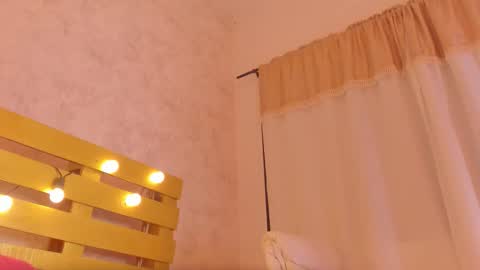 Luna online show from 10, 9, 2025