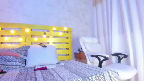 Luna online show from 24, 11, 2025