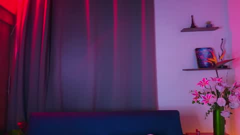 luna_valen online show from 14, 7, 2026