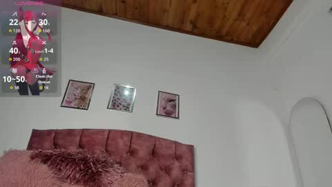 luna_velveth1 online show from 31, 3, 2026