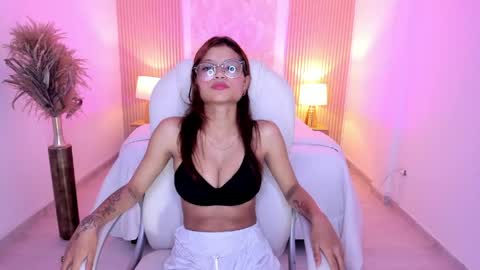 Luna online show from 21, 5, 2026