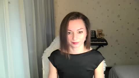lunaa_bluee online show from 13, 11, 2025