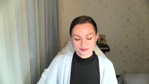 lunaa_bluee online show from 22, 11, 2025