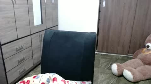 lunaa_sub online show from 1, 10, 2025