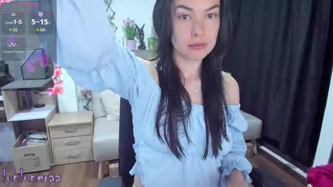 Luna online show from 19, 2, 2025