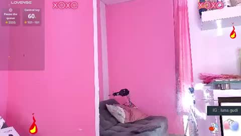 Snapshot of lunagudis chatting on 18, 6, 2026 lunagudis online show from 18, 6, 2026