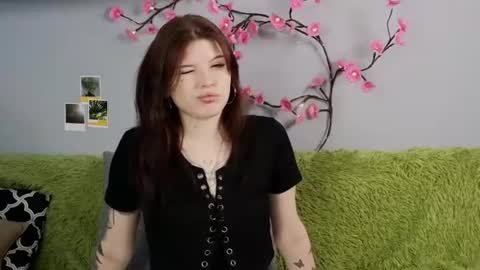 Snapshot of lunaire_cute chatting on 28, 7, 2026 lunaire_cute online show from 28, 7, 2026
