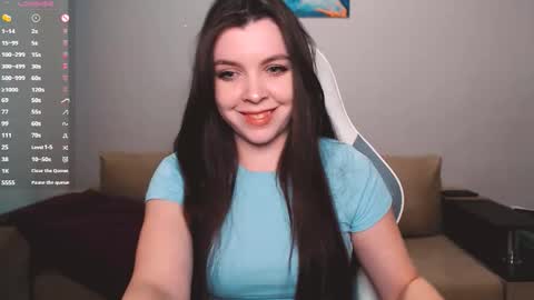 Snapshot of lunalovesuu chatting on 12, 9, 2025 Luna online show from 12, 9, 2025