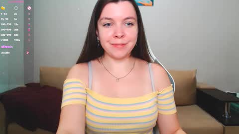 Snapshot of lunalovesuu chatting on 22, 9, 2025 Luna online show from 22, 9, 2025