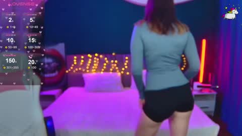 Snapshot of lunamytrend chatting on 1, 3, 2026 Luna online show from 1, 3, 2026