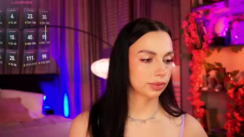 Luna  next streams Mon Fri Sat Sun 8pm-5am gmt0 online show from 4, 10, 2025