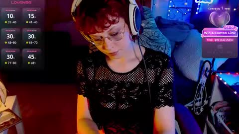 Luna online show from 9, 2, 2025