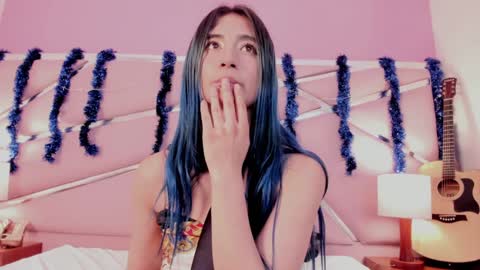 Luna Page online show from 26, 12, 2024