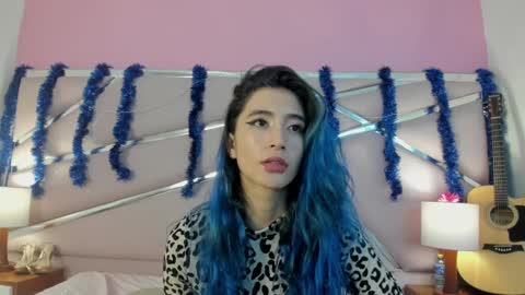 Luna Page online show from 31, 12, 2024