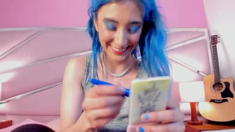 Luna Page online show from 28, 2, 2025