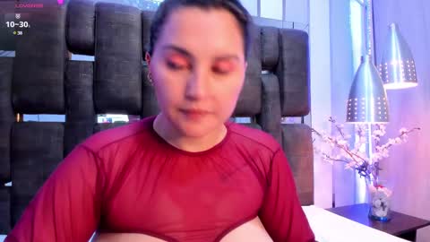 Luna online show from 5, 3, 2025