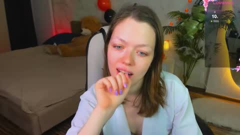 Lily online show from 3, 11, 2025
