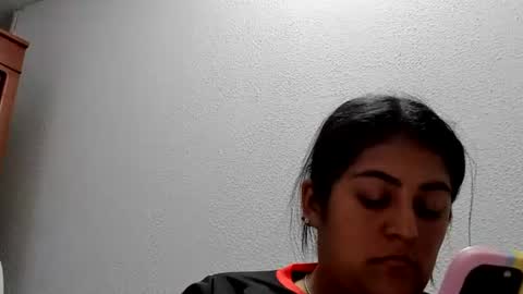 lunascarlet029 online show from 7, 7, 2026