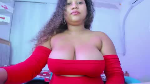 Snapshot of lunastar02 chatting on 4, 10, 2025 luna online show from 4, 10, 2025