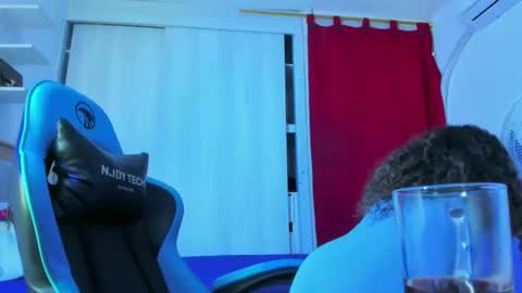 Snapshot of lunastar02 chatting on 8, 11, 2025 luna online show from 8, 11, 2025