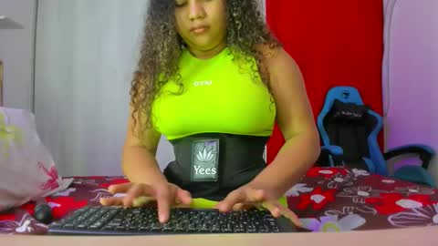 Snapshot of lunastar02 chatting on 28, 11, 2025 luna online show from 28, 11, 2025